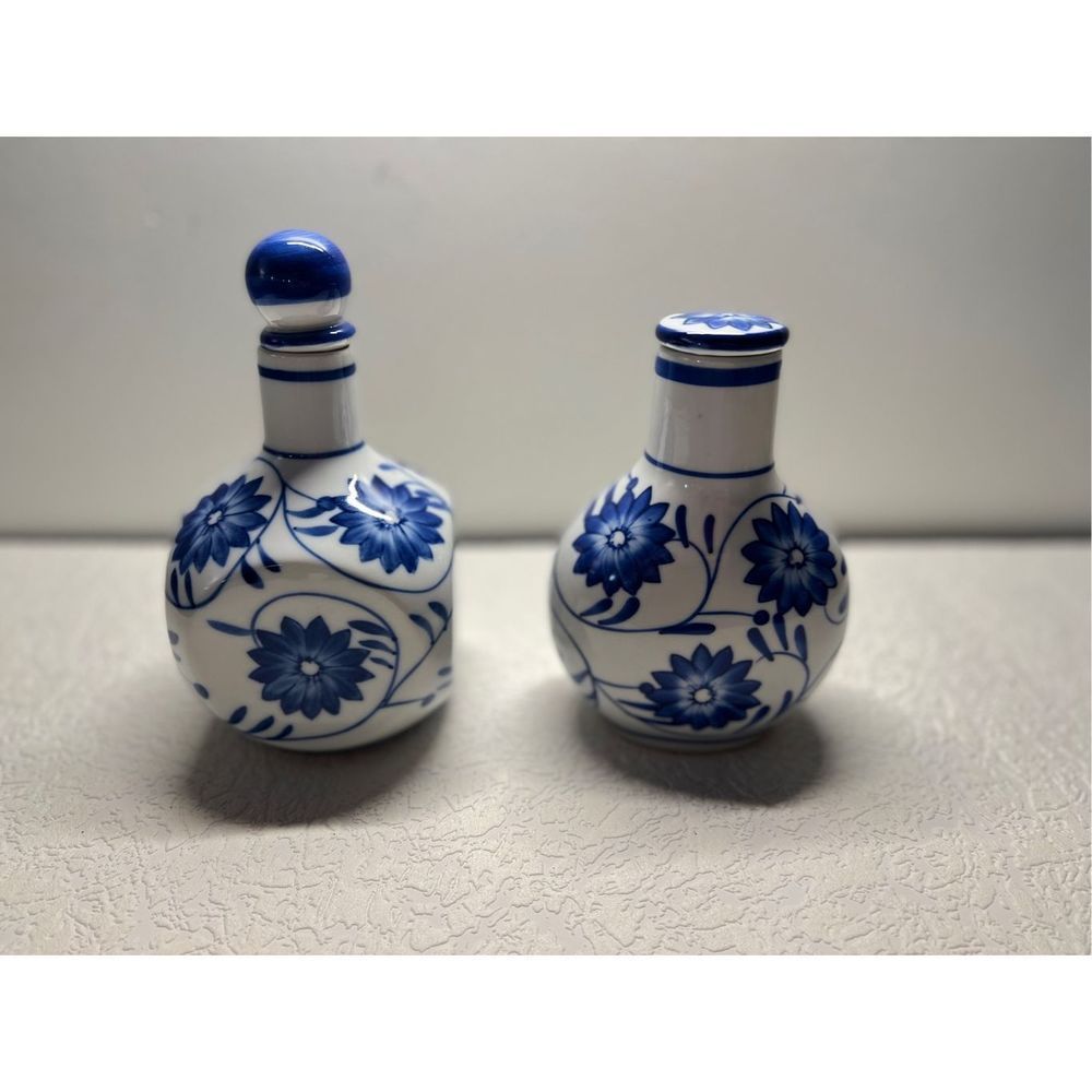 Lot of 2 Floral Painted Decorative Decanter Bottles With Lid Blue And White